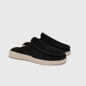 LUSSO Esto - Jet Black Hairy Suede / Shortbread